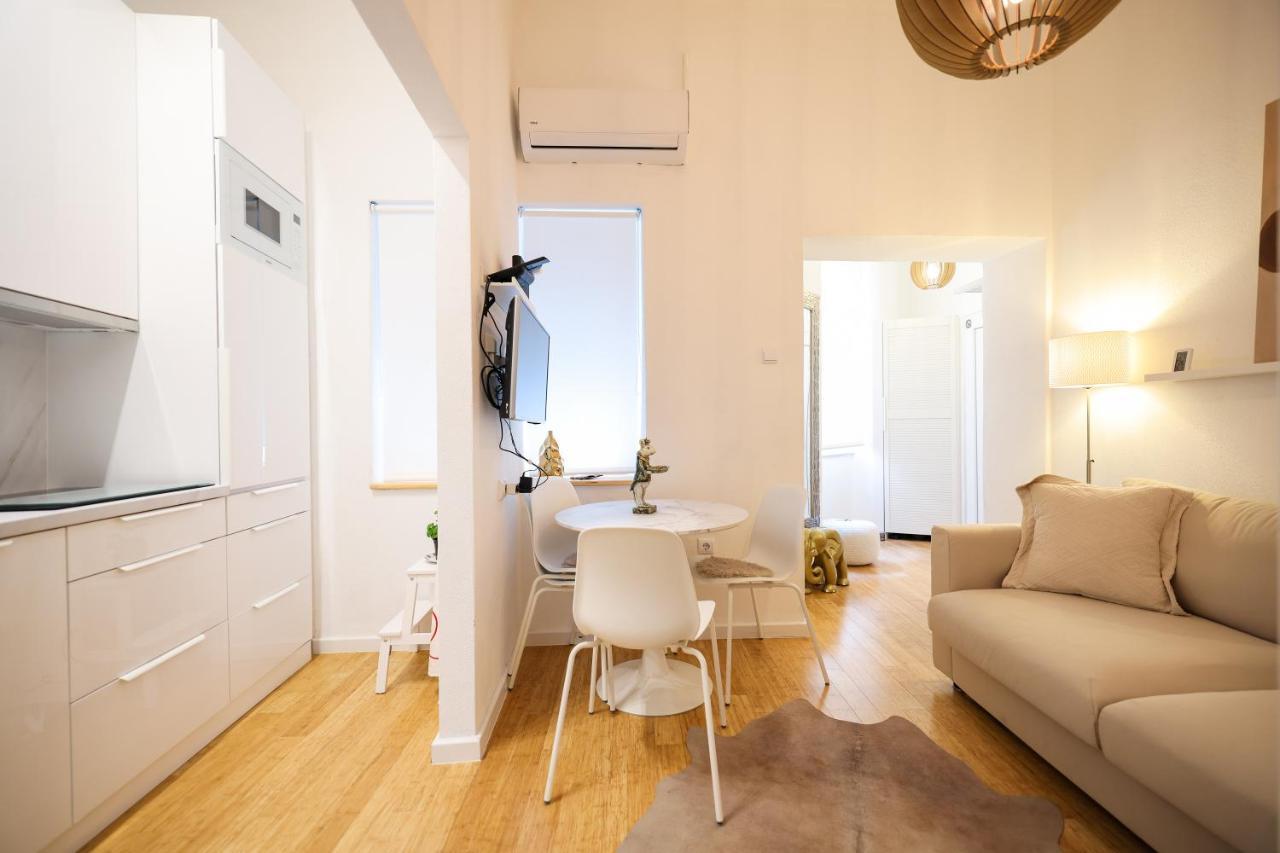 Iadra Apartment In City Center Zadar Extérieur photo